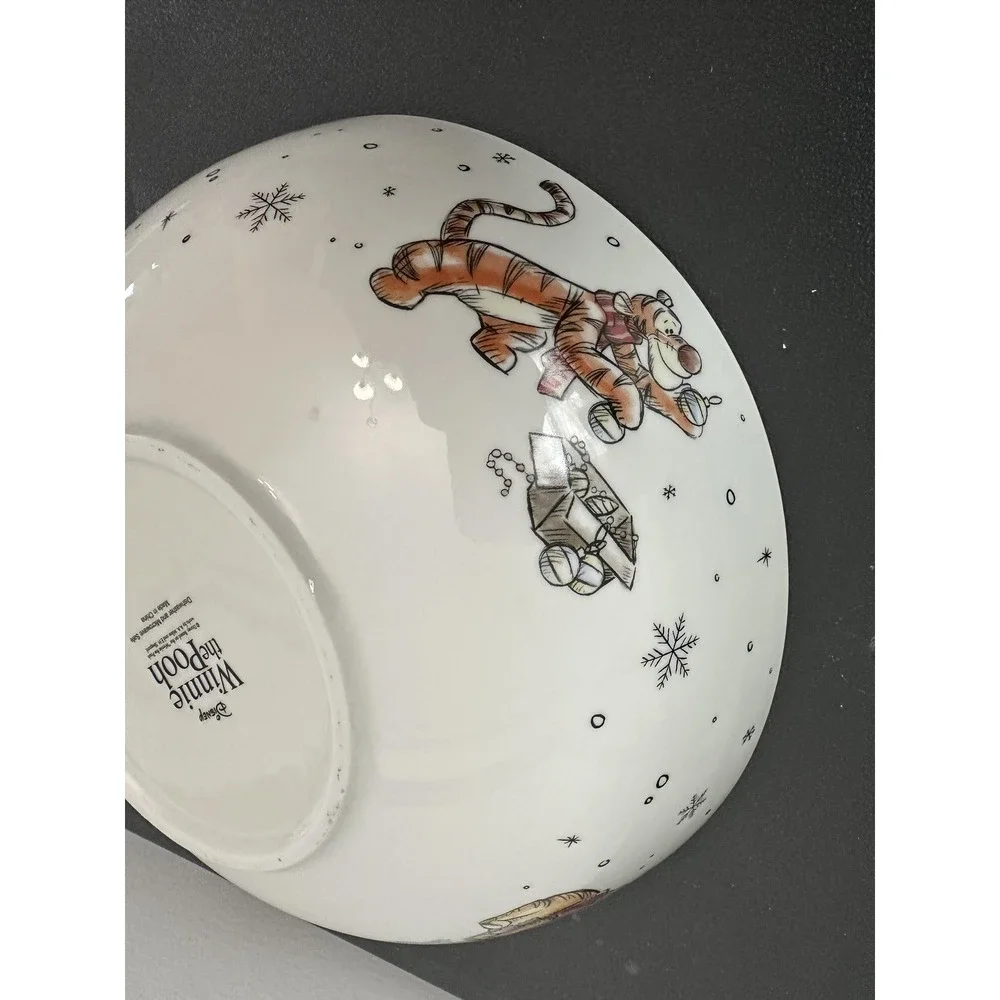 Disney Winnie the Pooh Christmas Bowl Snowflake 6 Inch Porcelain Microwave Safe